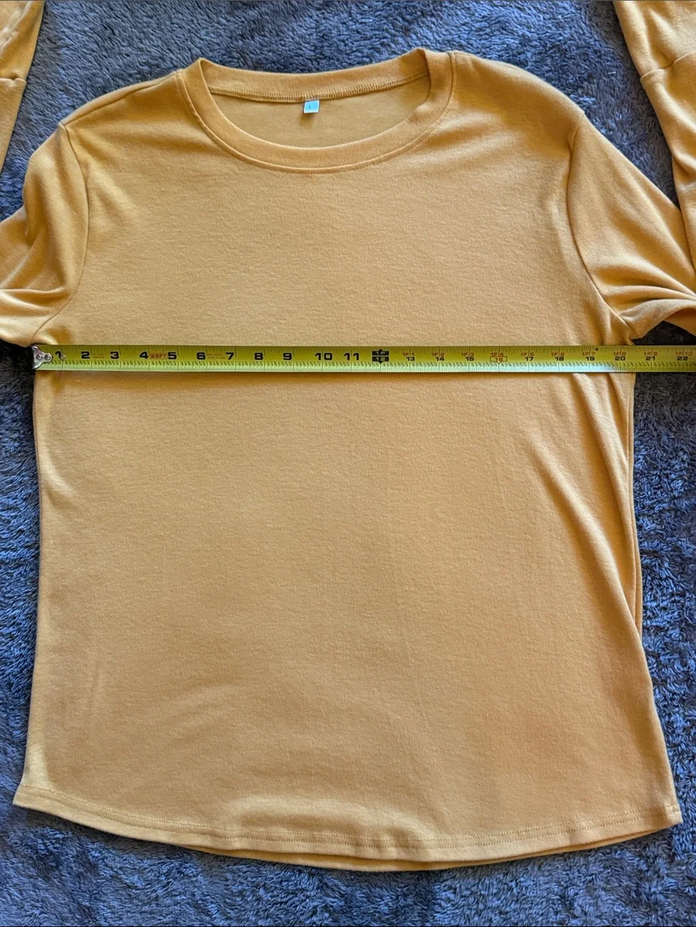 👚 Cotton Long Sleeve Thumb Hole Top — Mustard Yellow — Sz L / NWOT / Q